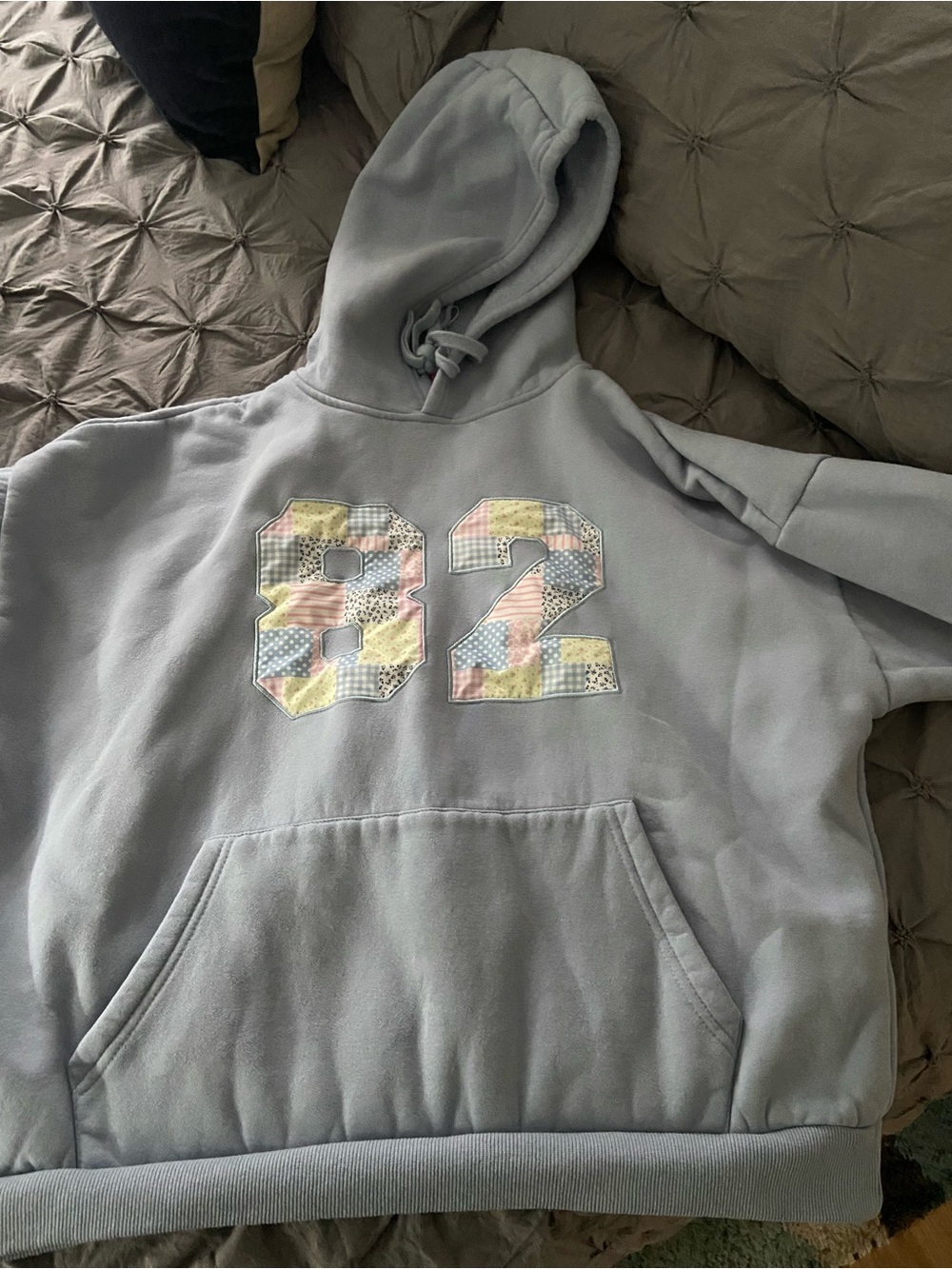 Edikted Light Blue Crewneck Hoodie with Pastel '32' Applique